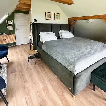 Kicikla Fire & Wine *