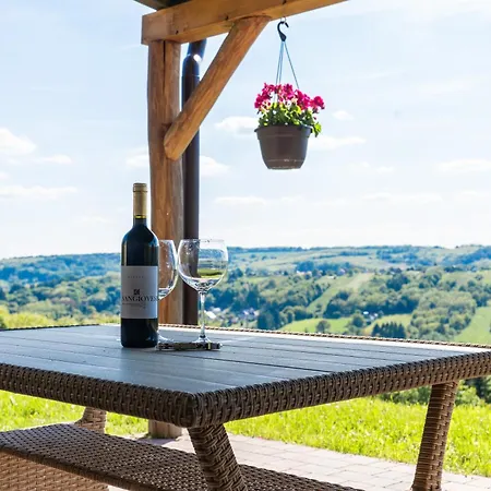 Feriehus Kicikla Fire & Wine Nagybakonak