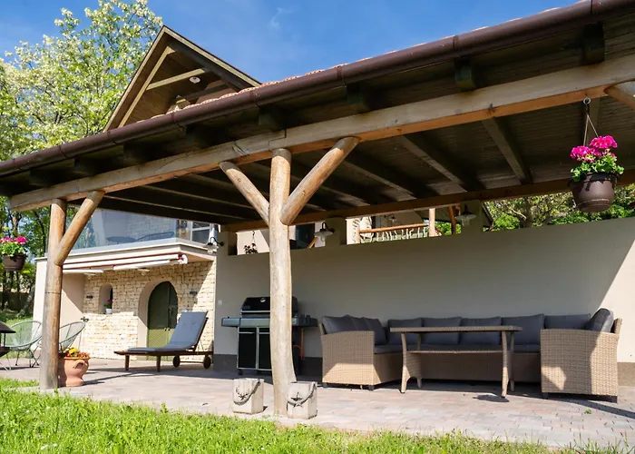 Kicikla Fire & Wine *